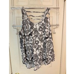 Women’s pattern tank top
